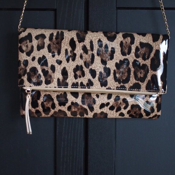 Steve Madden | Like NEW Leopard Print Clutch in Glossy Finish - Picture 1 of 8